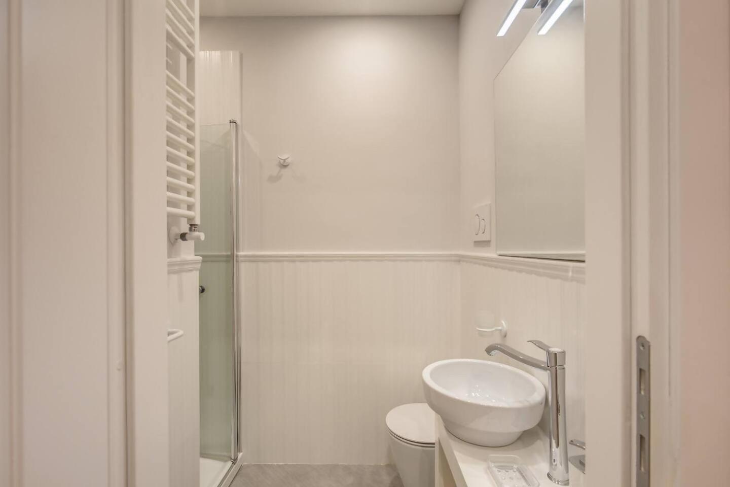 Flat With Terrace By Vatican โรม ภายนอก รูปภาพ