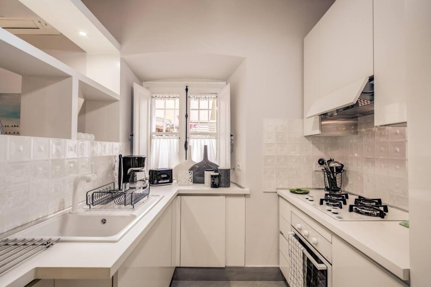 Flat With Terrace By Vatican โรม ภายนอก รูปภาพ