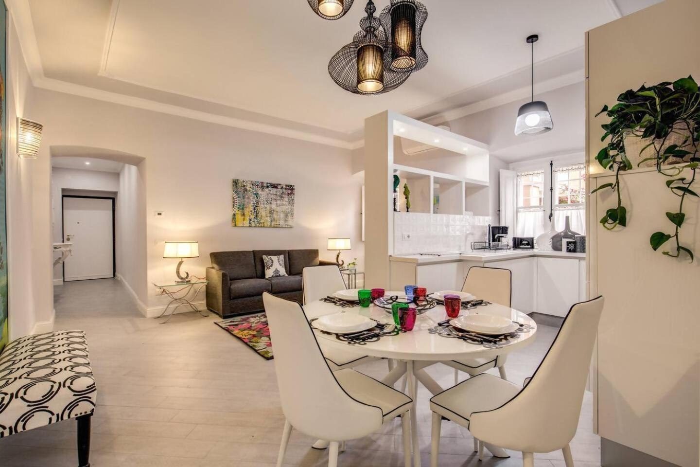 Flat With Terrace By Vatican โรม ภายนอก รูปภาพ